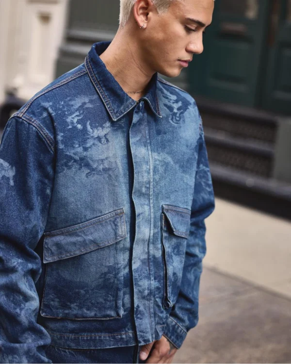 Relaxed Cropped Renaissance Laser Print Jean Jacket