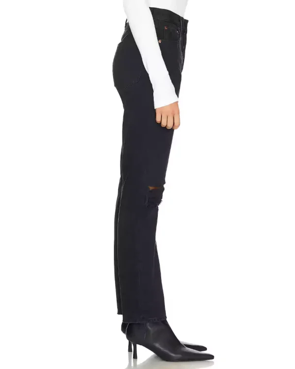 Black denim ripped high rise pants Black denim ripped high rise pants