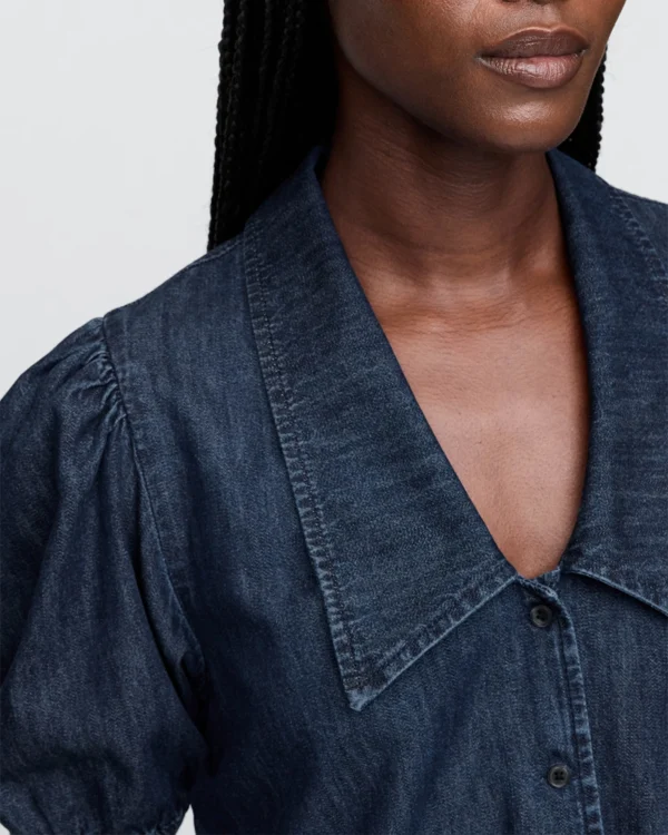 Dark rinse Denim Puff-Sleeve Collared Shirt Dark rinse Denim Puff-Sleeve Collared Shirt