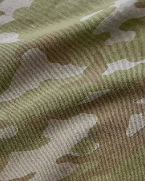 Mid Rise Camo Baggy Jeans Mid Rise Camo Baggy Jeans