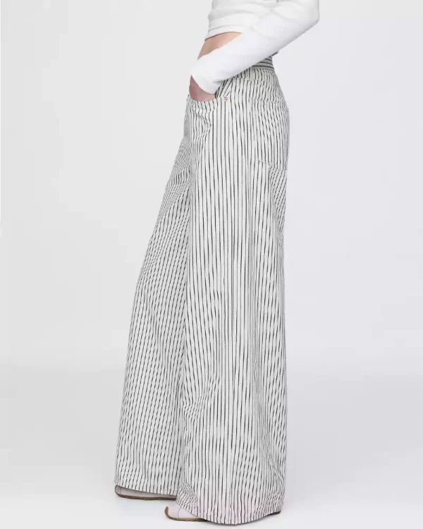 Mid Rise Denim Stripe Baggy Jeans Mid Rise Denim Stripe Baggy Jeans