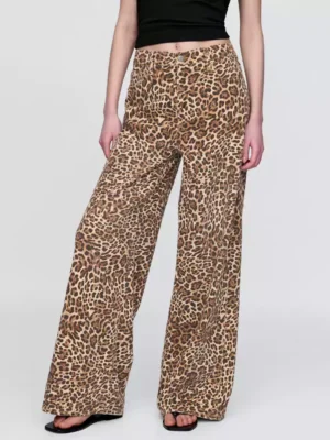 Mid Rise UltraSoft Leopard Baggy Jeans Mid Rise UltraSoft Leopard Baggy Jeans