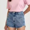 Mid rise waist Short Jeans Mid rise waist Short Jeans