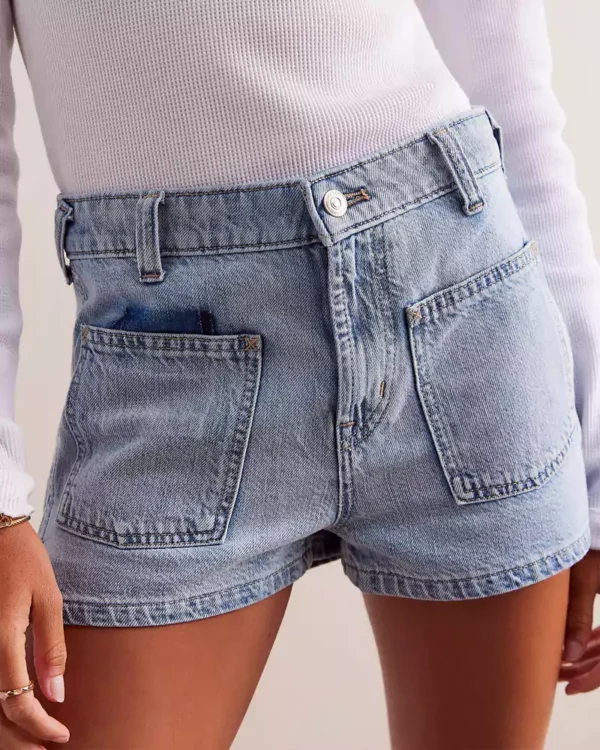 Slim fit women shorts Slim fit women shorts