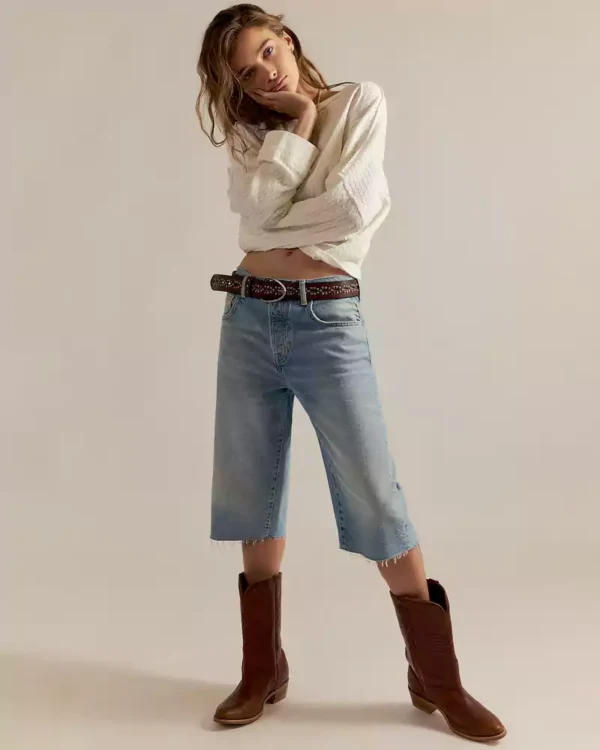 Streetwear denim shorts for women