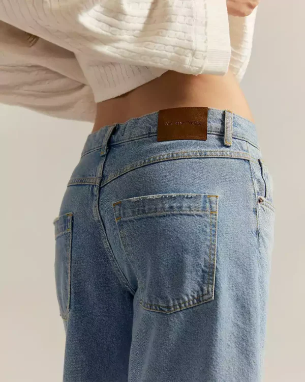 Streetwear denim shorts for women
