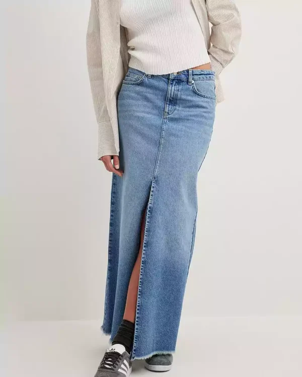 Denim maxi skirts