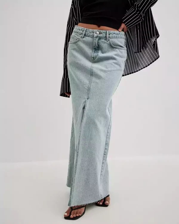 Denim maxi skirts