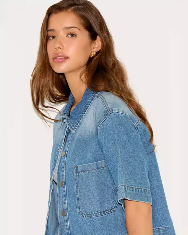 Denim short sleeve shirt