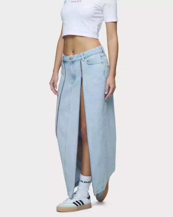 Light wash denim skirt