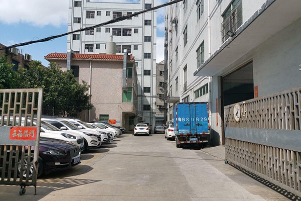 Denim clothing manufacturers