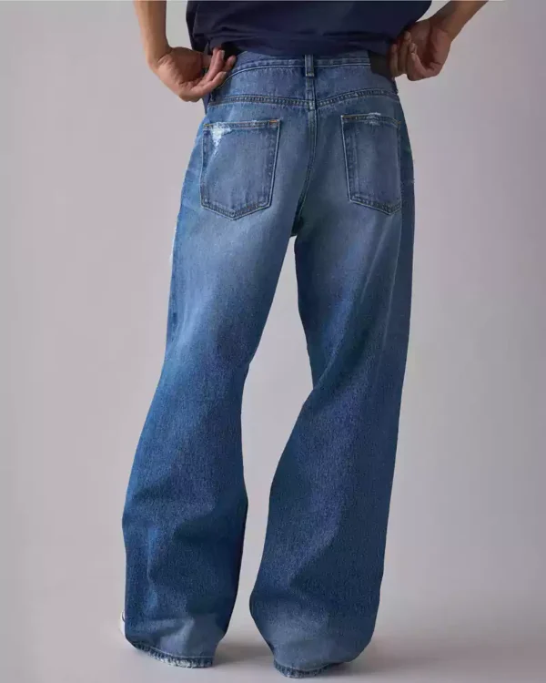 Baggy fit denim jeans