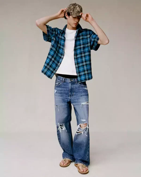 Baggy fit denim jeans