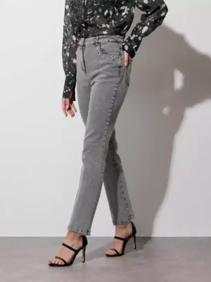 Denim boyfriend jeans