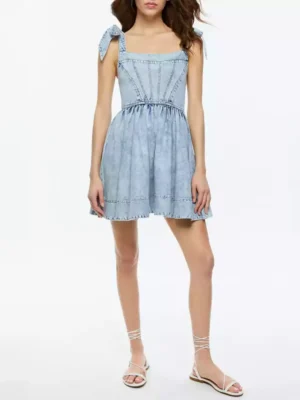 Denim dress flared