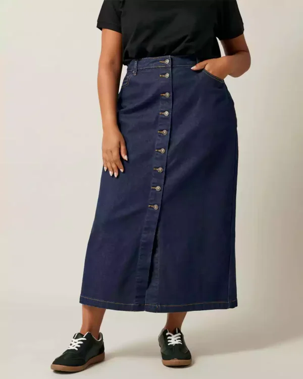 Maxi skirts denim