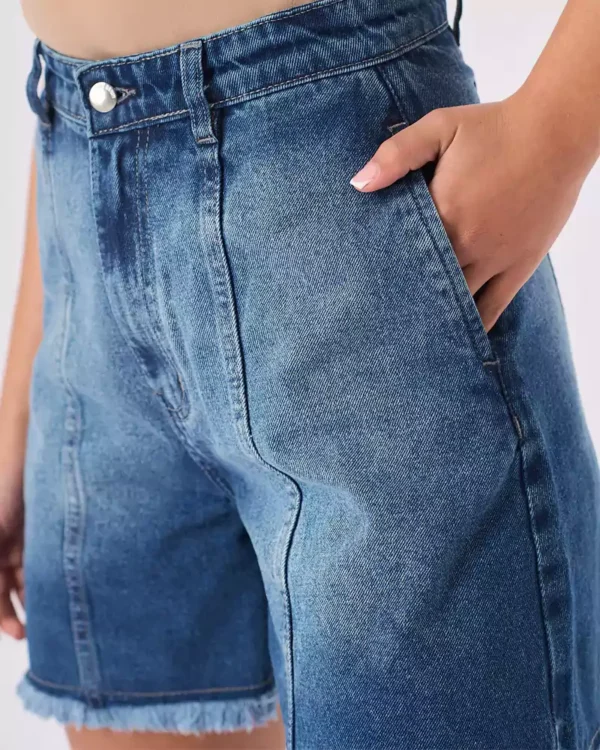 Blue wash denim shorts