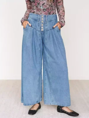 Light denim wide leg jeans