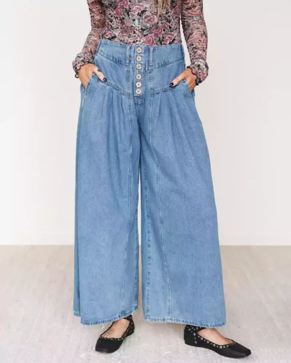 Light denim wide leg jeans
