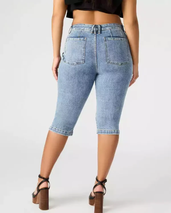 Blue denim capri pants