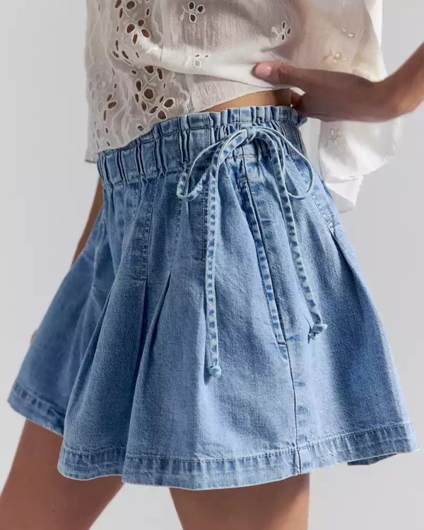 Denim cute shorts for women