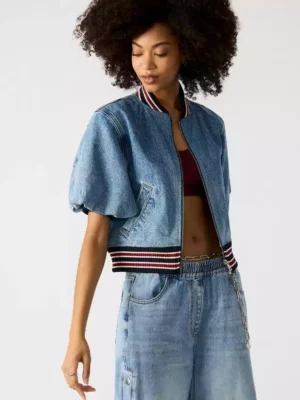 Denim jacket with puff sleeves