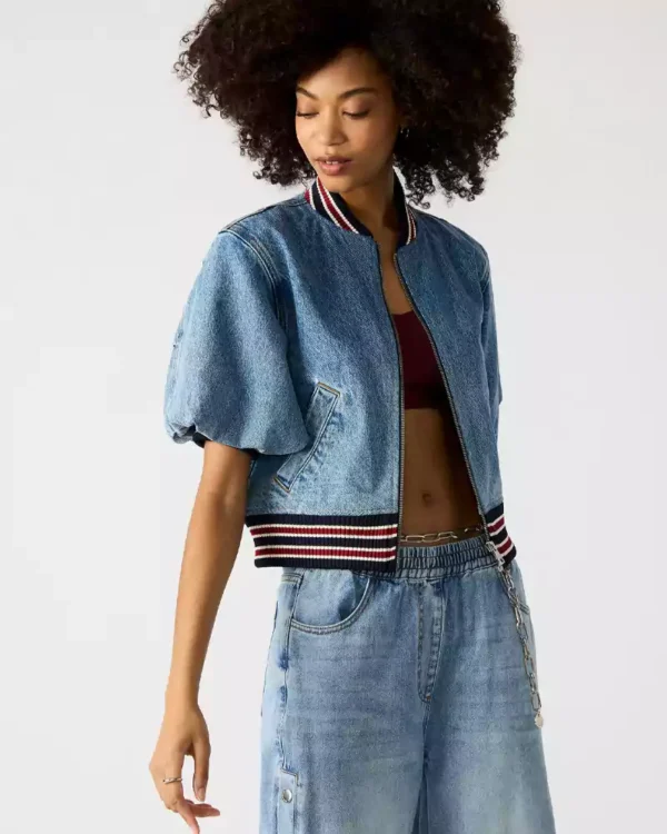Denim jacket with puff sleeves