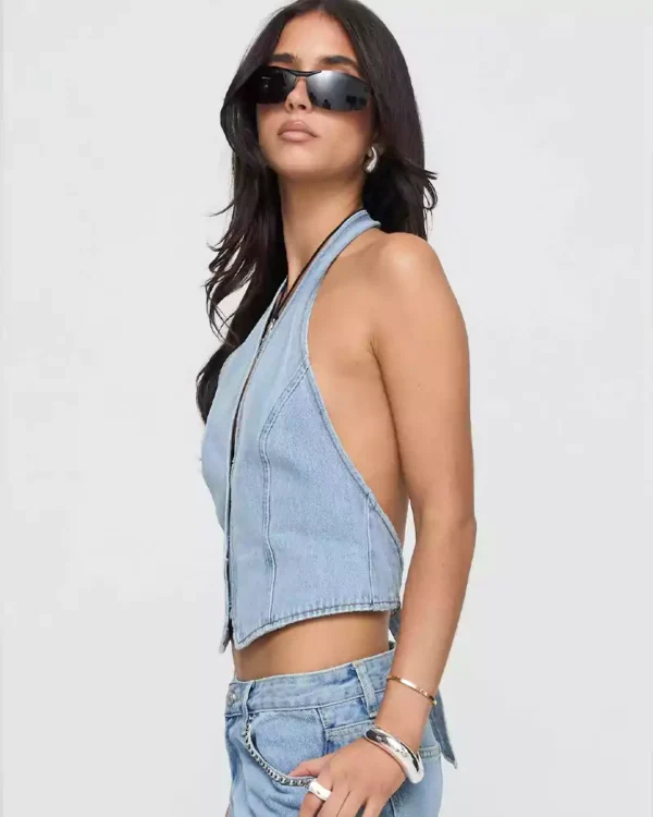 Light wash denim vest Light wash denim vest