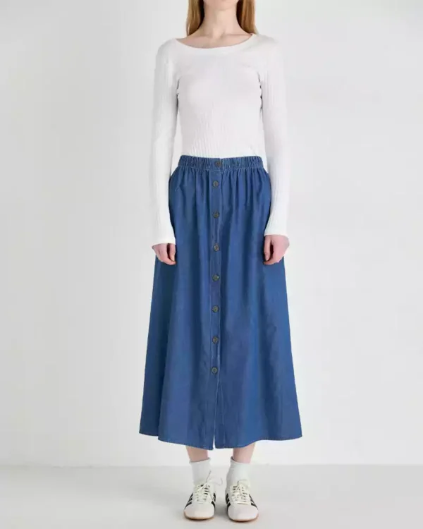 Button front skirt denim