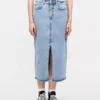 Denim skirt with front buttons