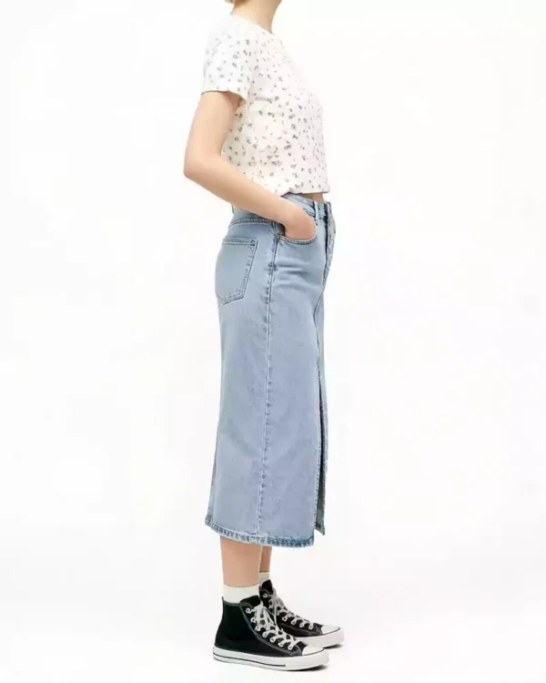 Denim skirt with front buttons