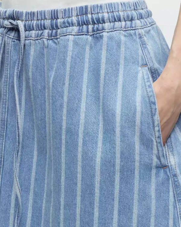 Short denim skirts