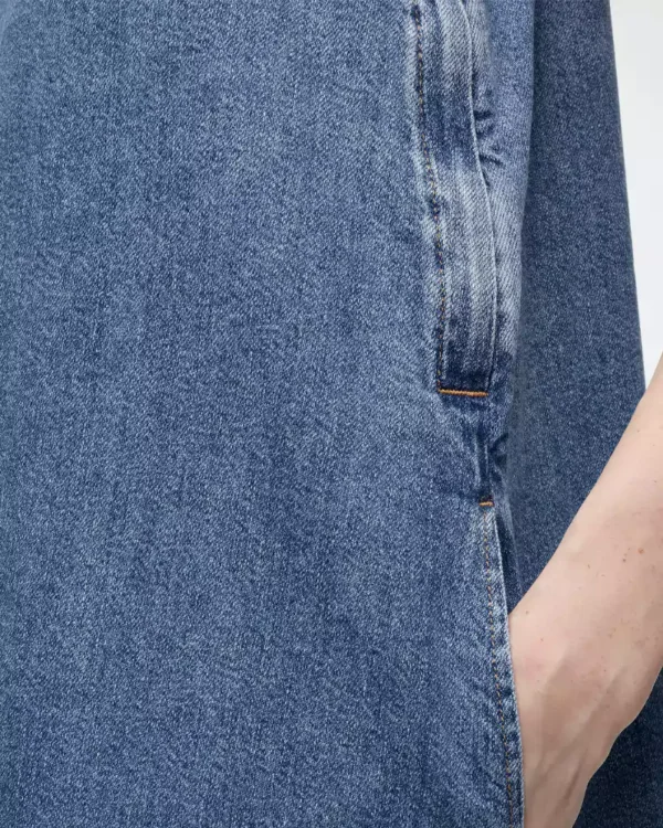 Sleeveless midi denim dress