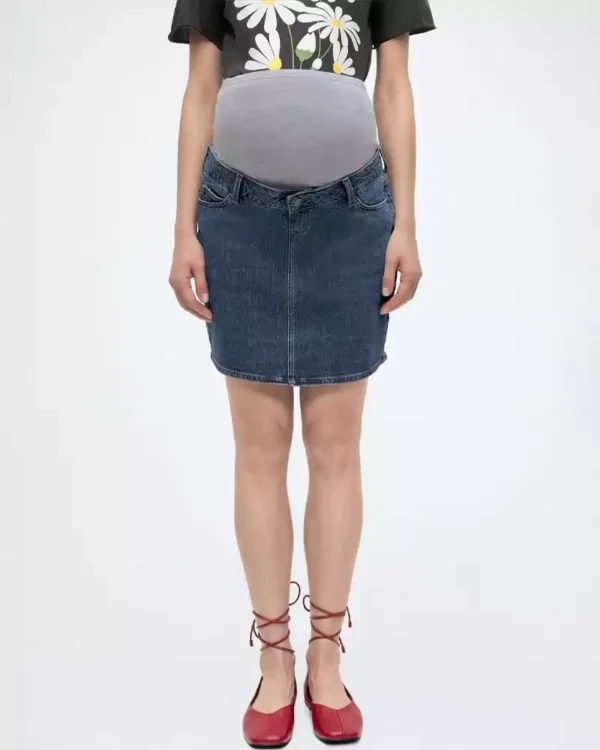 Stretch denim skirts