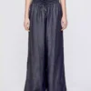 Dark denim high waisted jeans
