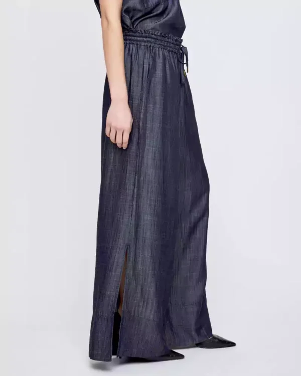 Dark denim high waisted jeans